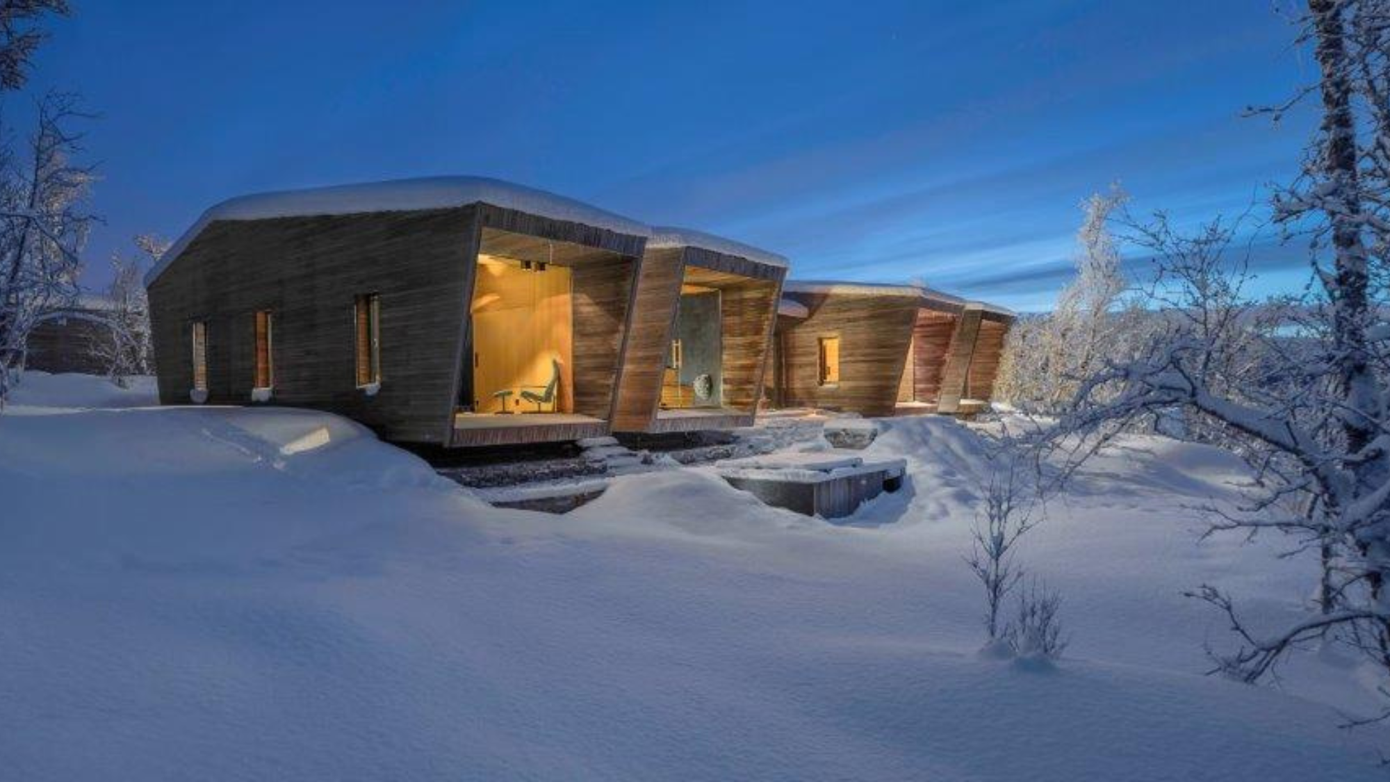 Norway Reimagined: Immersive Winter and Summer Journeys Beyond the